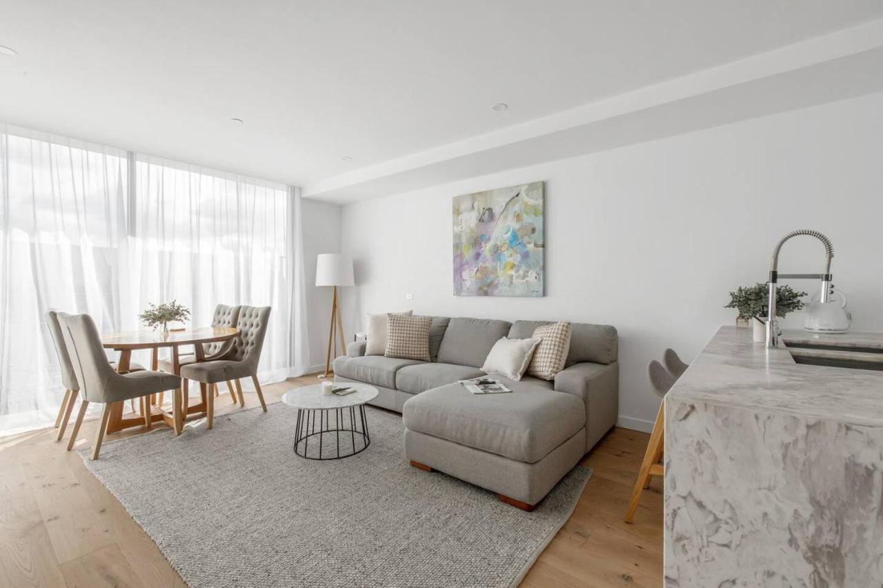 The Nest On Nott - Pure Port Bliss Apartment *