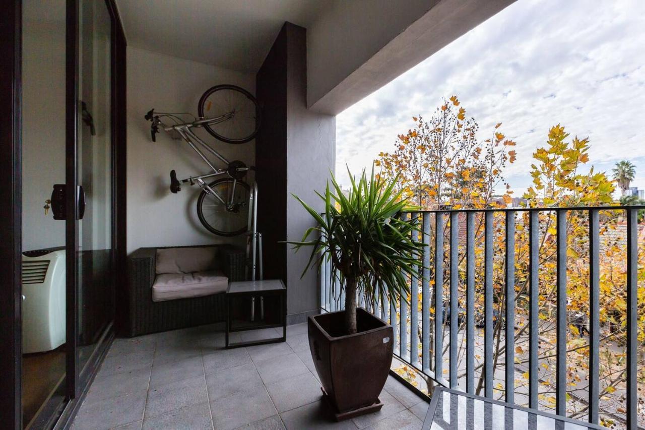 Southside St Kilda Seclusion With Balcony And Parking Apartamento *