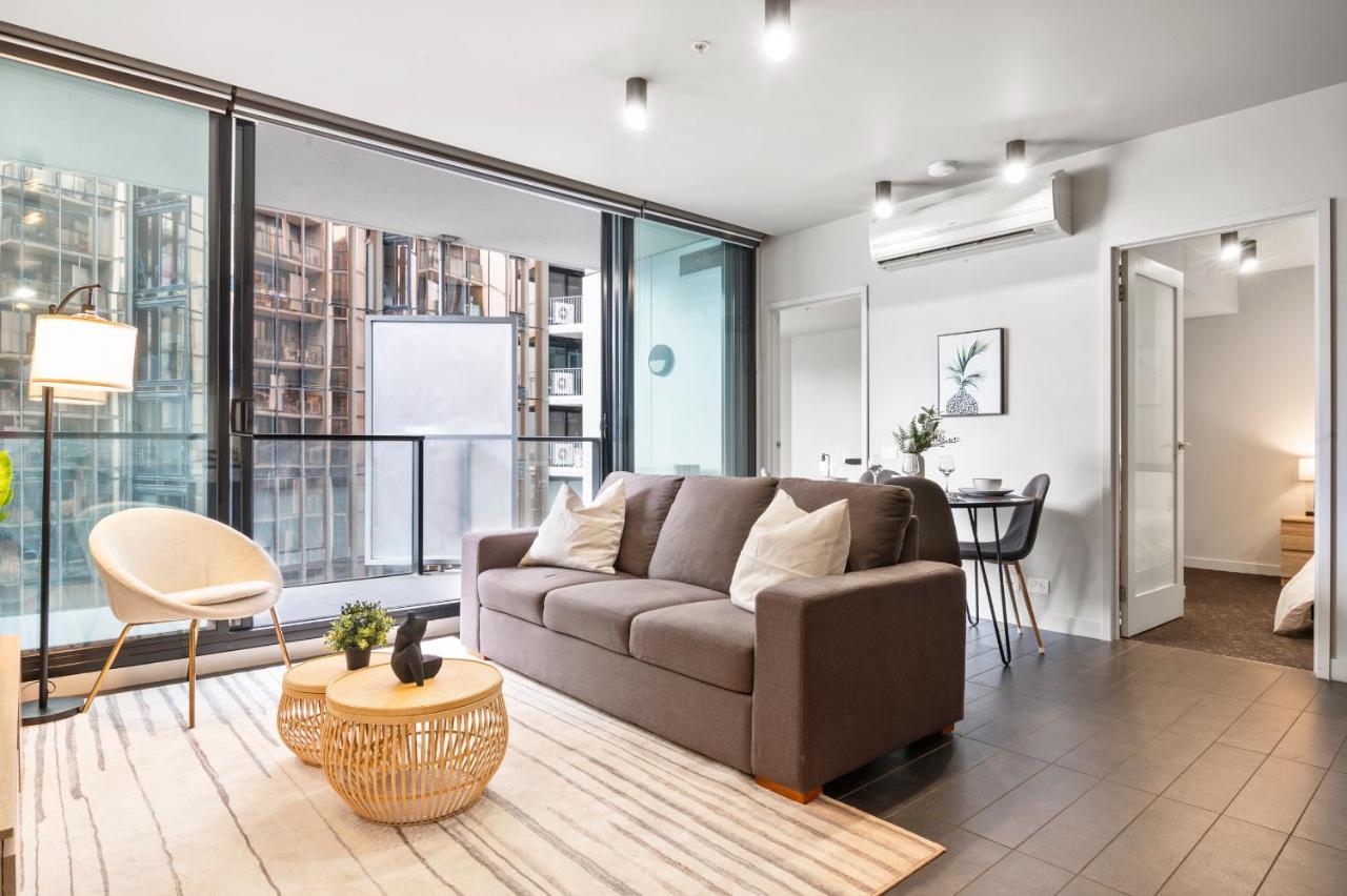 Rooftop Pool 2br At Marvel Stadium With Free Parking Apartment *
