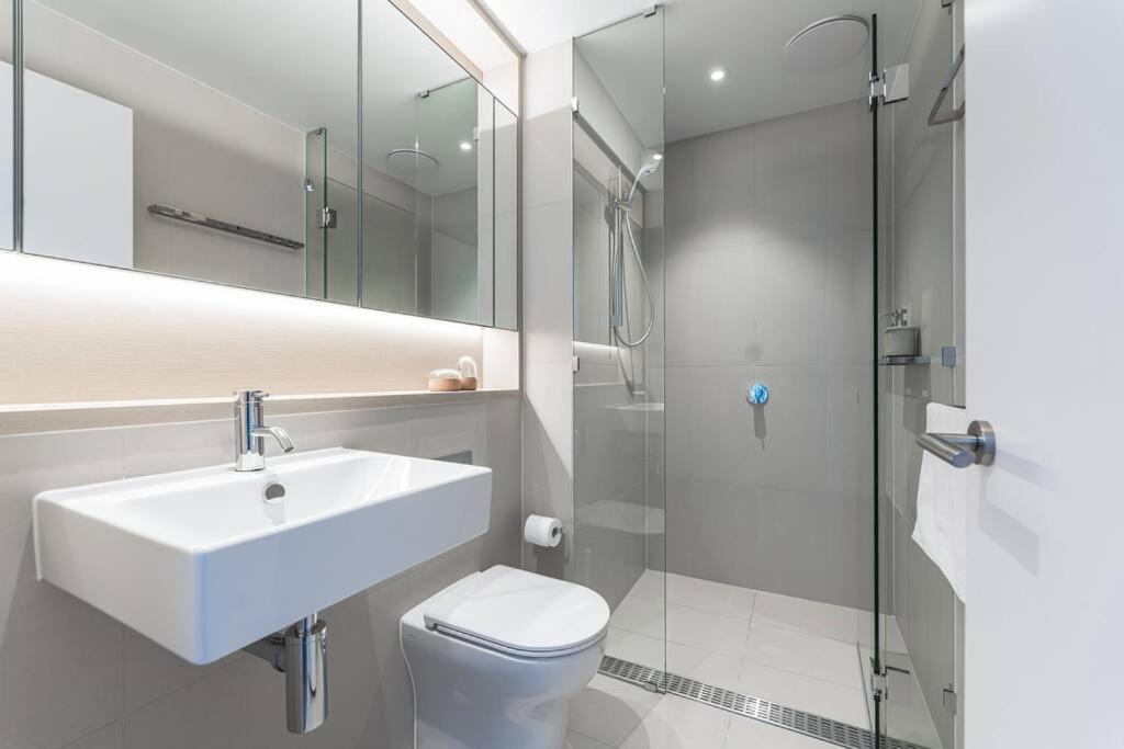 Waterfront Mel's Collins Street Free Parking#cwg Apartment