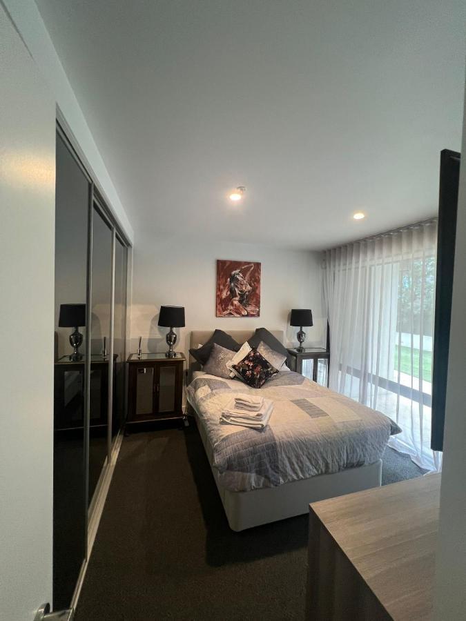 Ruckers Hill Northcote Penthouse *