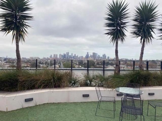 2 Bedroom With Pool, Gym And Rooftop *