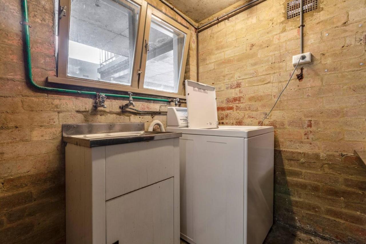 Coolullah Catch - Enjoy Mid-century Urban Living * Melbourne