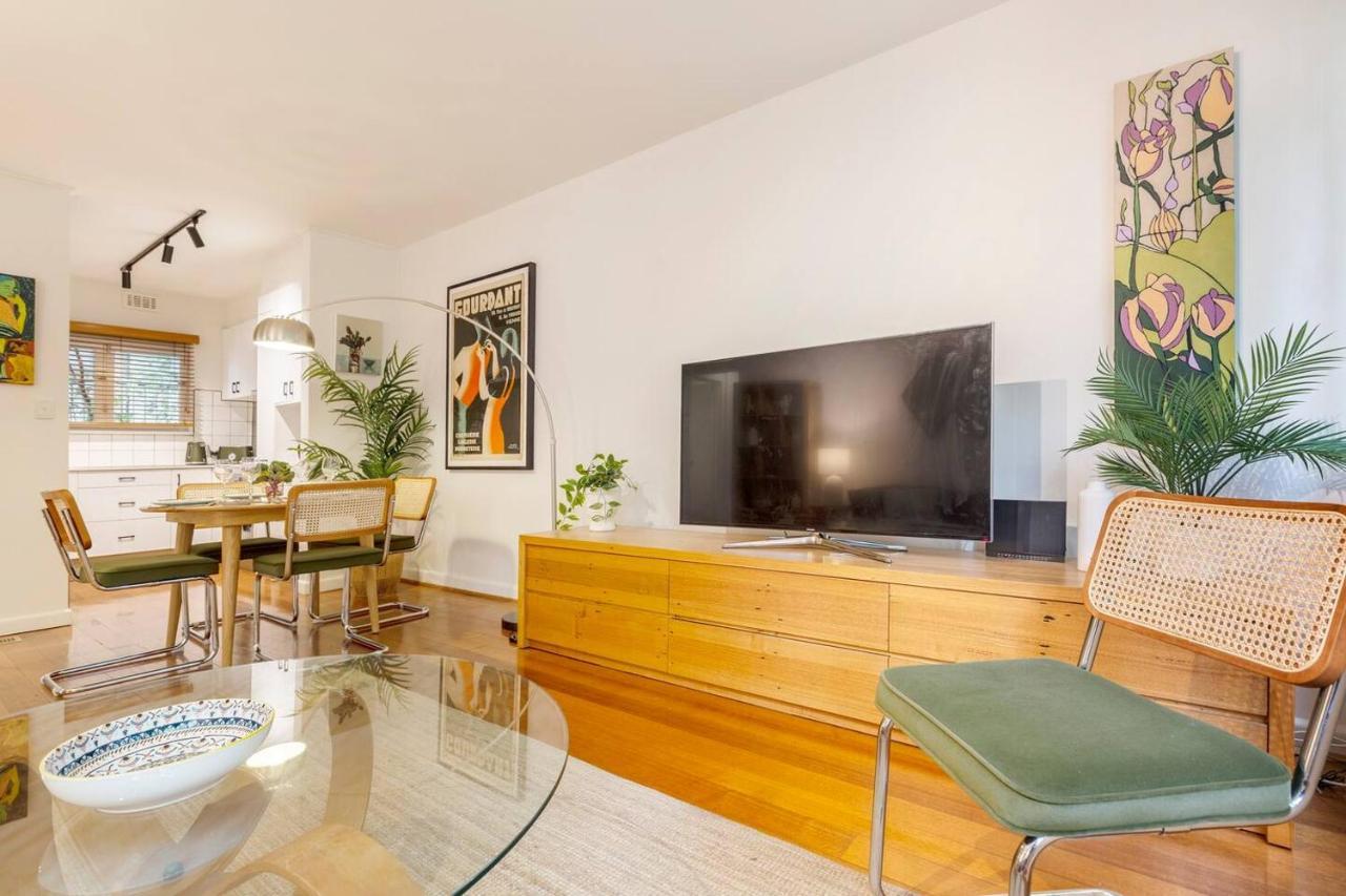 Apartment Coolullah Catch - Enjoy Mid-century Urban Living *