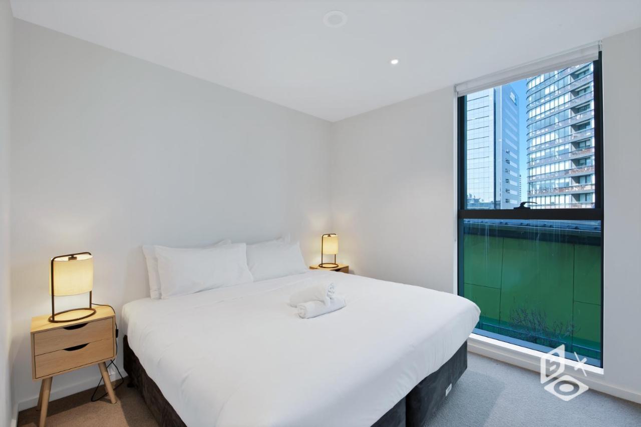 Rest Collection On Collins Docklands Apartment *