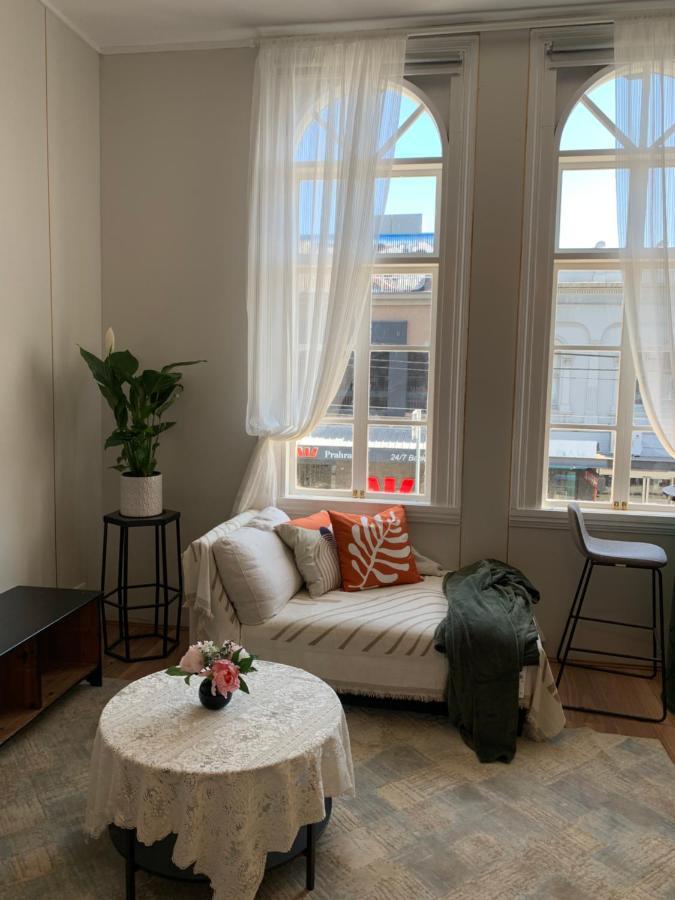Apartamento Chapel Street South Yarra 阳光大房204房 非公寓 *