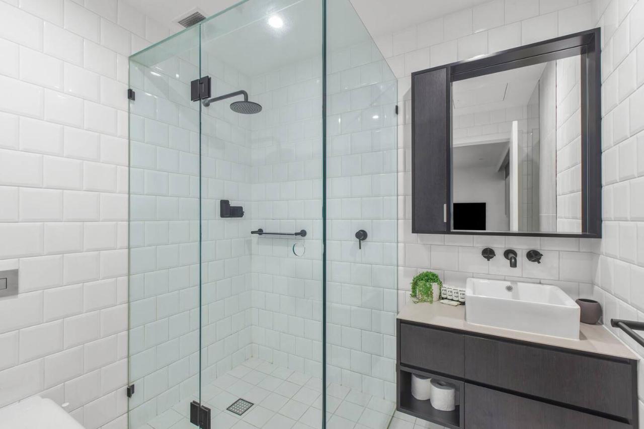Heart Of Richmond Hideaway With Spacious Balcony * Melbourne