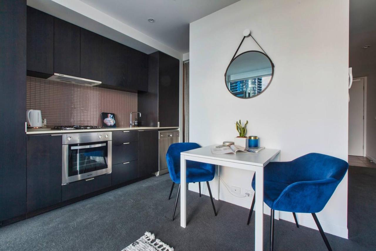 Apartment Easy Access To Chapel Street From Sleek