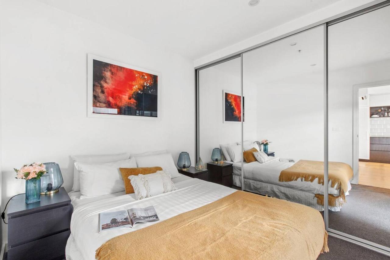 Heart Of Richmond Hideaway With Spacious Balcony Apartment Melbourne