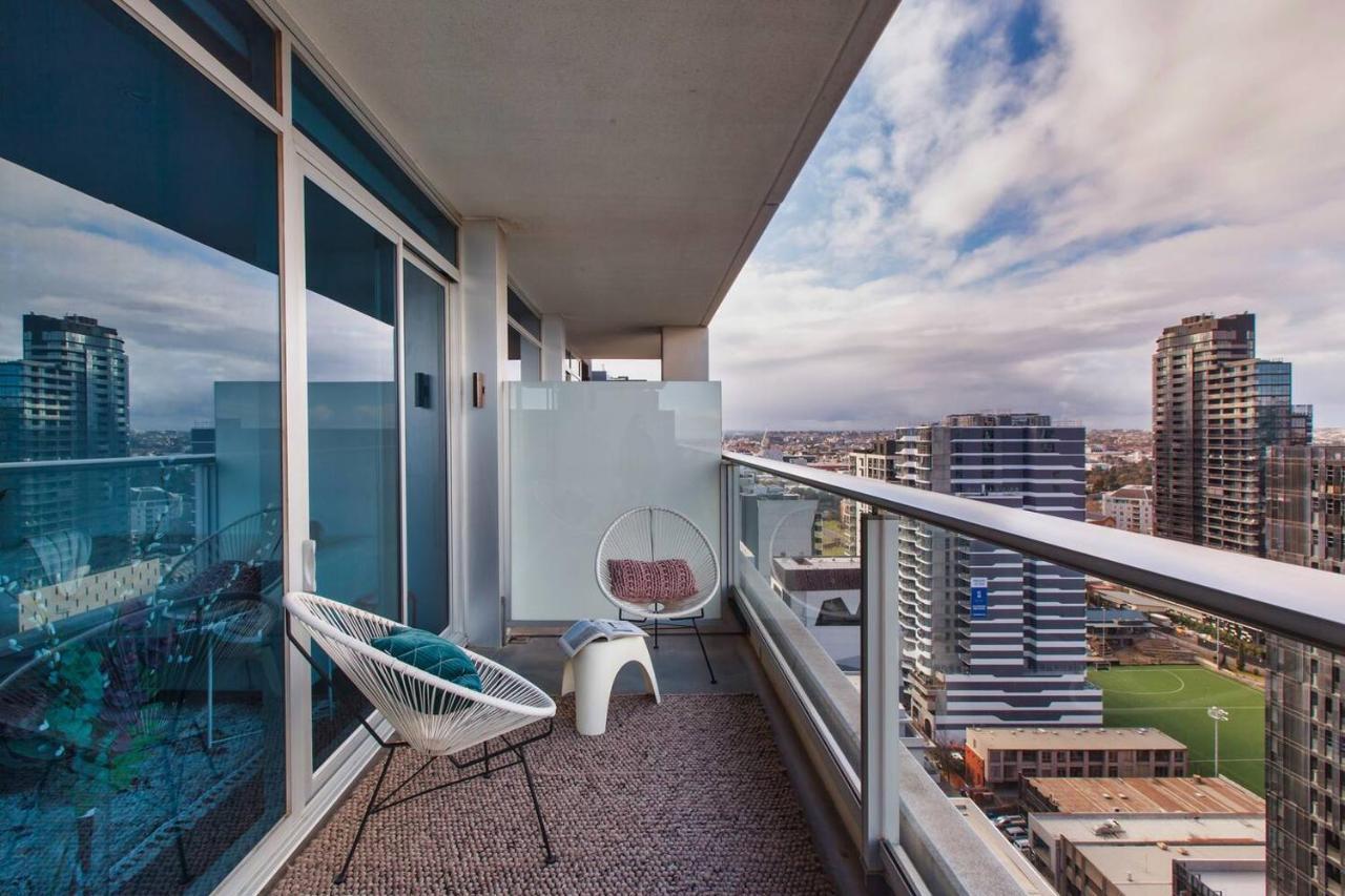 Easy Access To Chapel Street From Sleek *