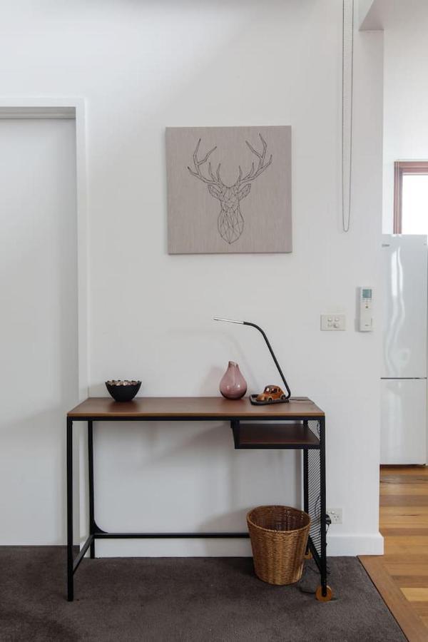 'studio 43' Vintage Warehouse Vibes In Fitzroy North *
