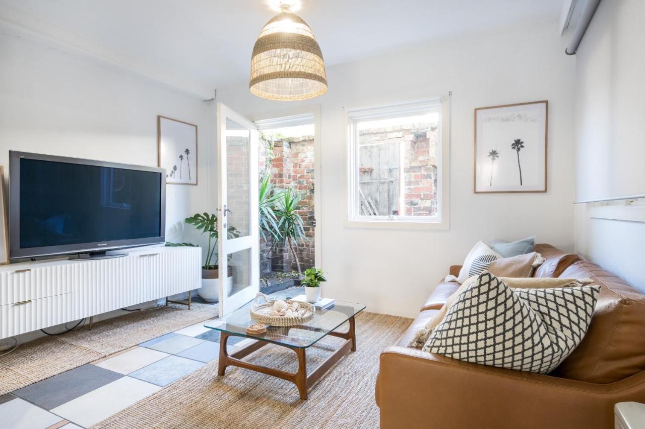 Amazing Apartment, Beautiful Location - Free Wifi Apartment Melbourne