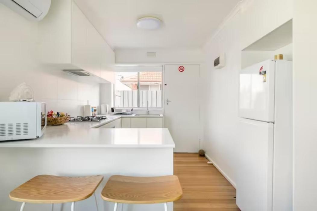 Quiet & Private With Access And Free Wifi Melbourne