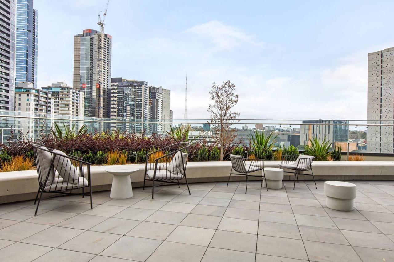 Southbank Palms - Balcony Pad Apartment