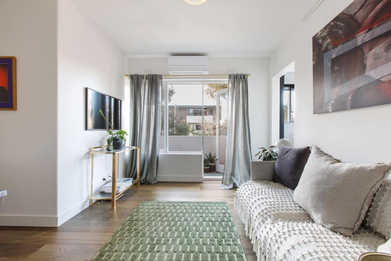 Sage Haven - Laidback St Kilda Living