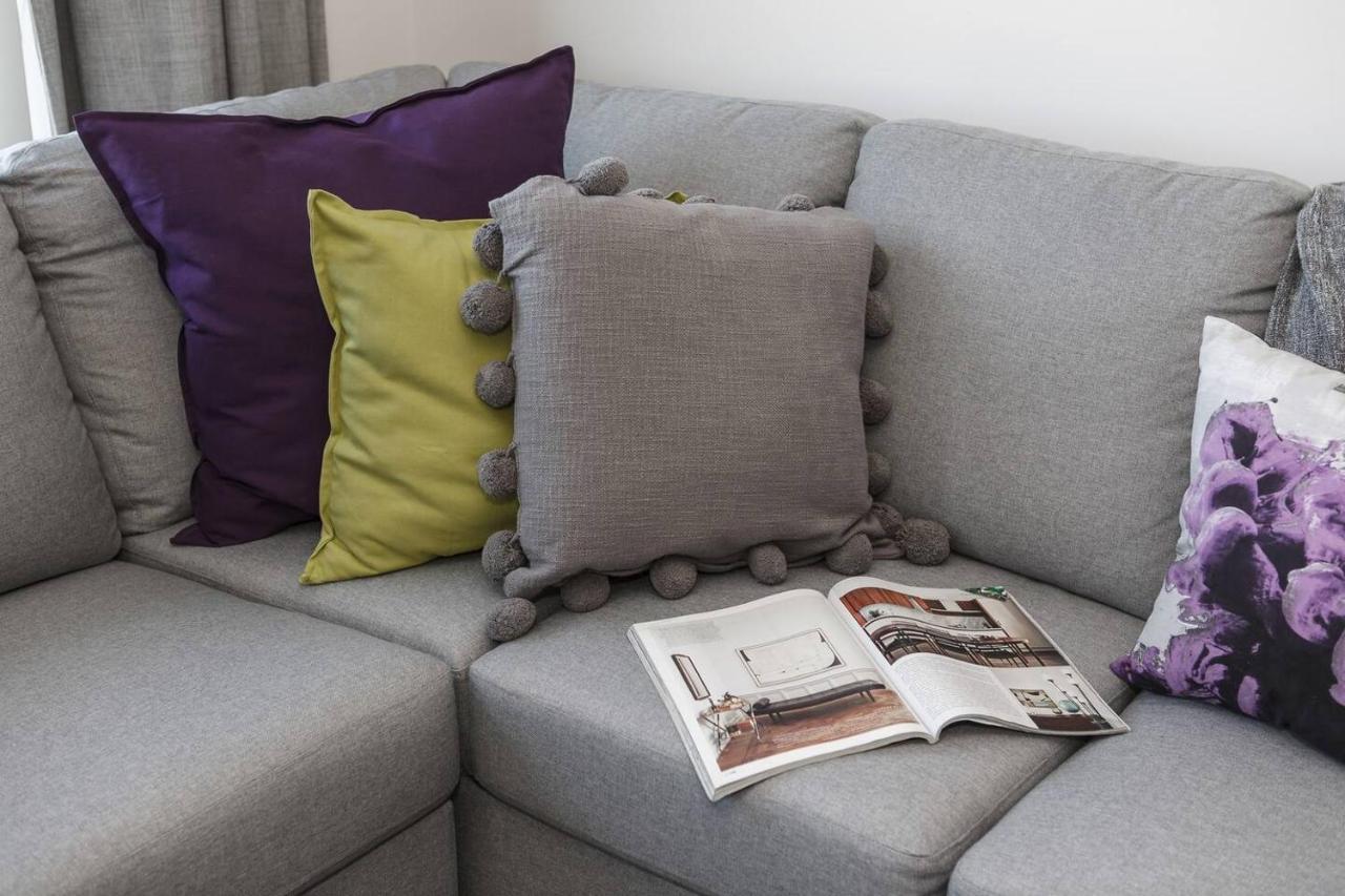 Grand Luxury In The Cbd Along The Yarra River