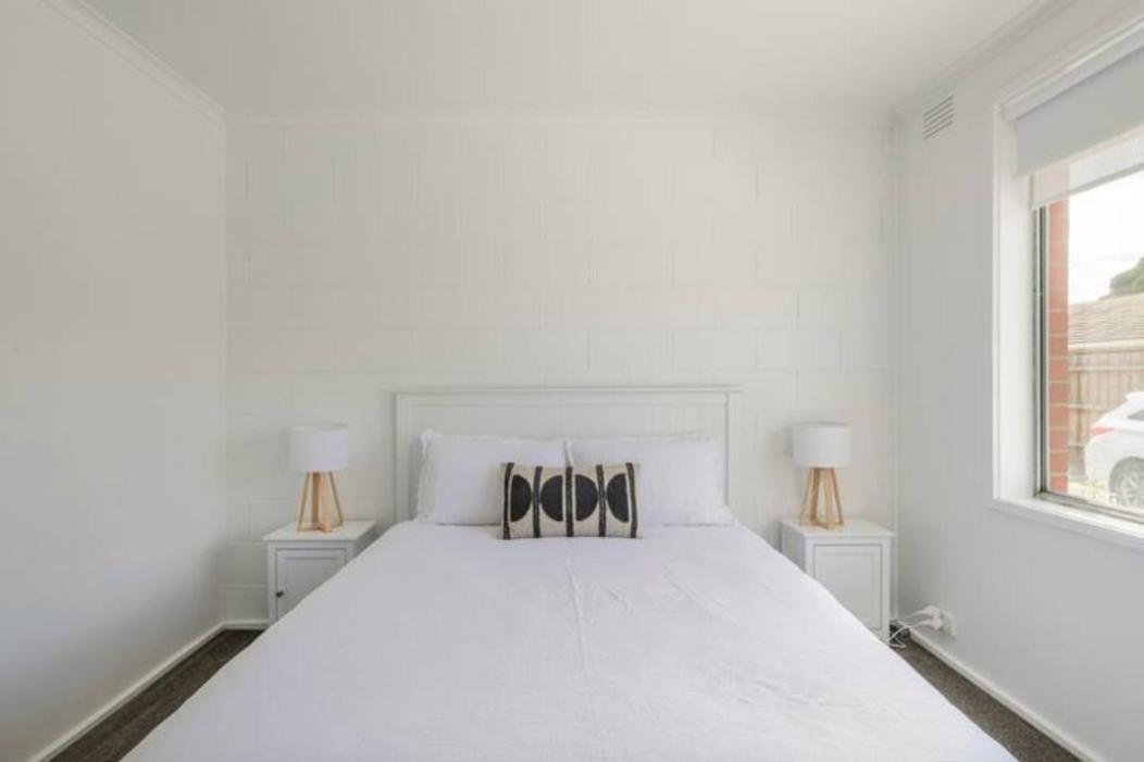 Quiet & Private With Access And Free Wifi * Melbourne