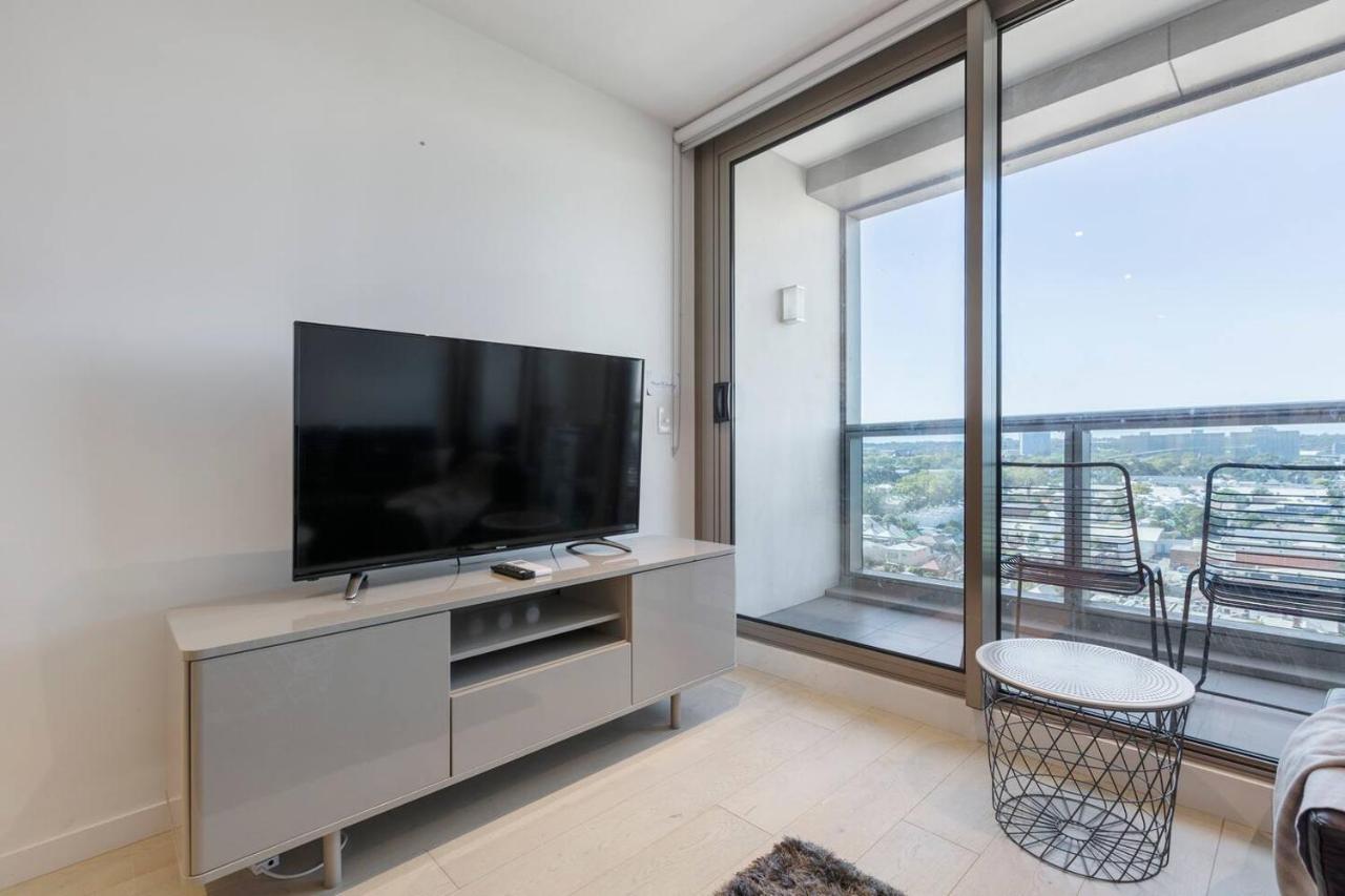 Apartment Flemington Filly - Bright Abode With Sweeping Views
