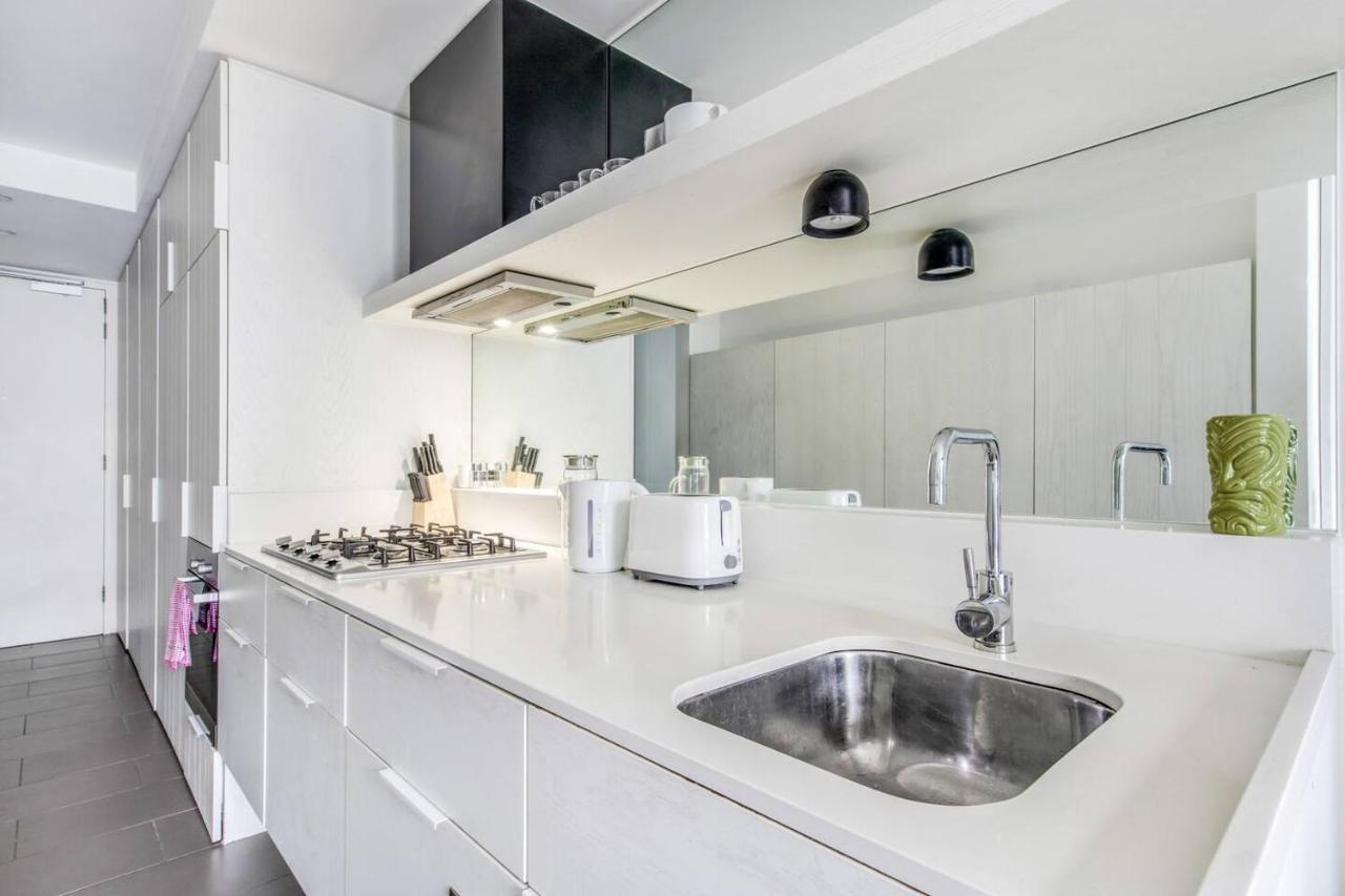 Experience Elegance At A Resort-style Urban Oasis Apartment Melbourne