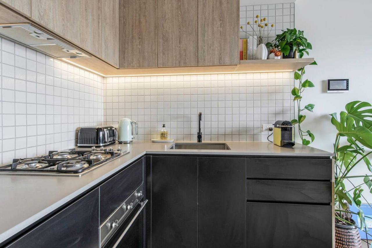 The Urban Sanctuary - Enviable Lifestyle On Lygon Apartment Melbourne