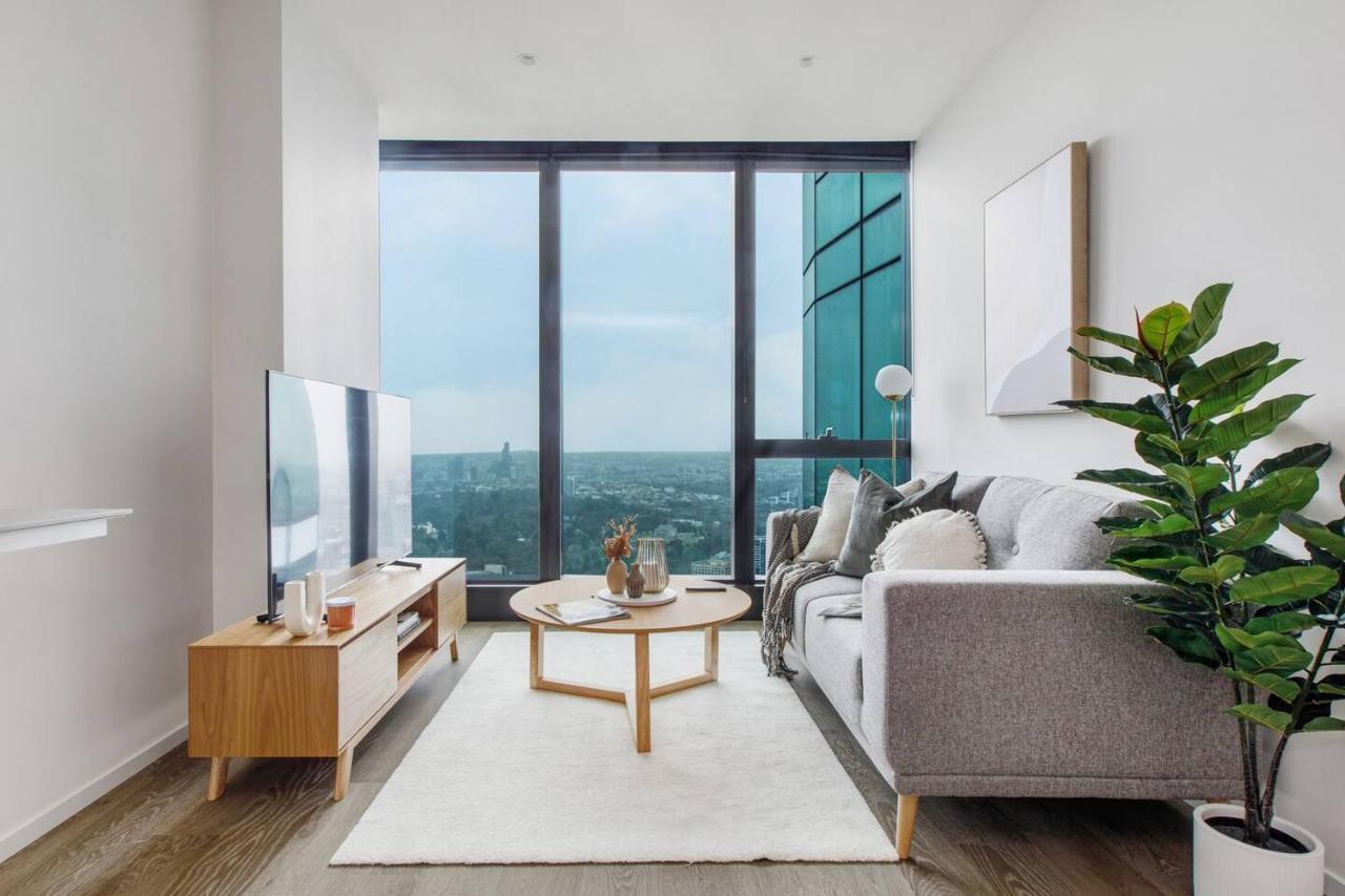 A Sky-high Metropolis Retreat Near The Cbd Melbourne