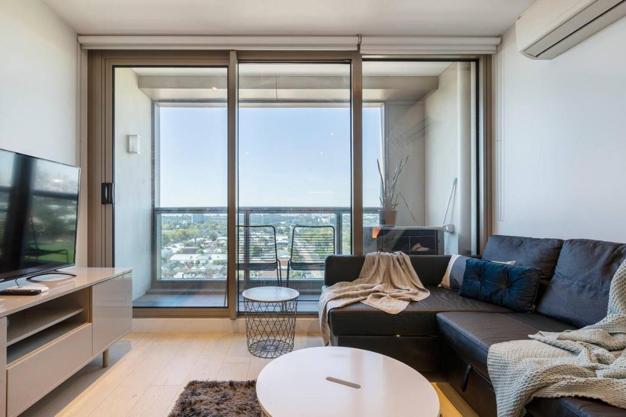 Flemington Filly - Bright Abode With Sweeping Views * Melbourne
