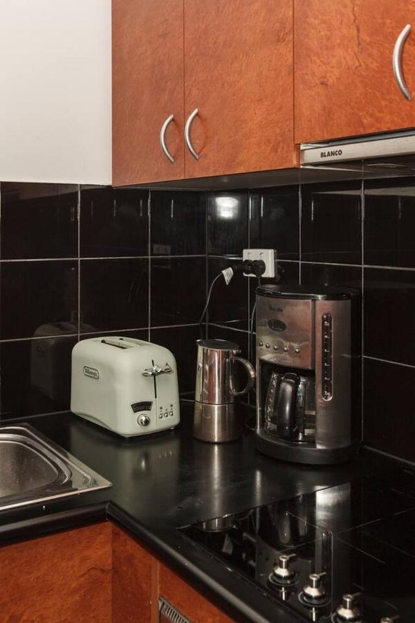 Apartment 'flinders Way 1932' Inner-city Heritage Charm *
