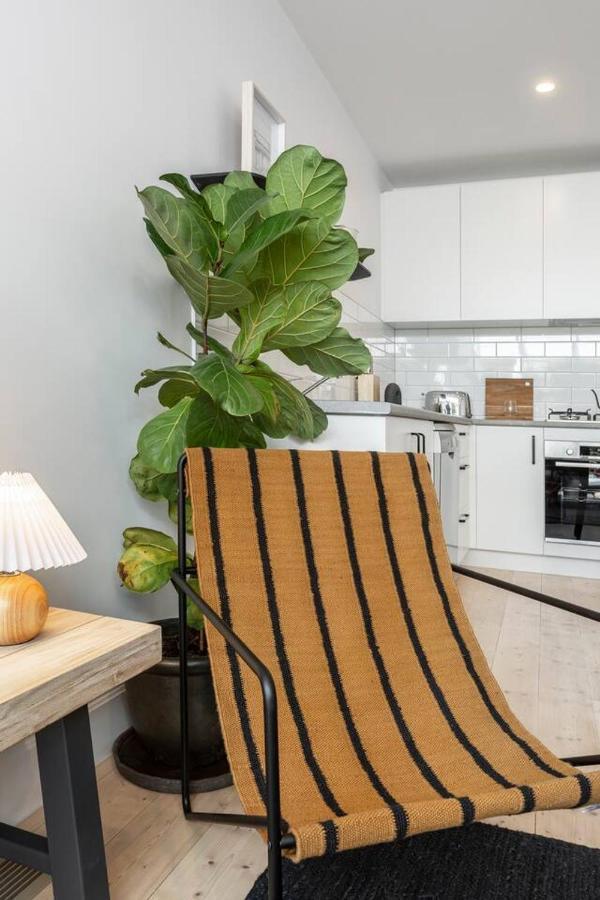Holiday home Sun-soaked Luxury Terrace Minutes From The Mcg *