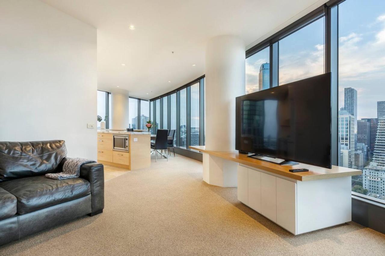 Spectacular Panoramic Views In Sky-high Luxe * Melbourne