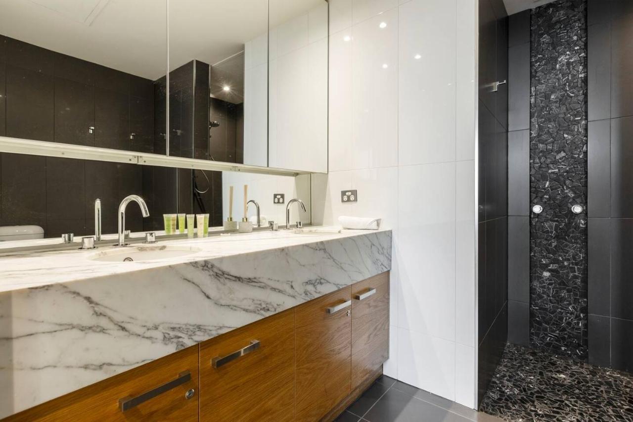 Spectacular Panoramic Views In Sky-high Luxe Apartamento *