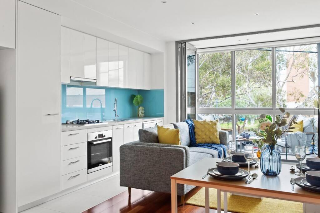 Serene South Yarra Sanctuary Apartamento