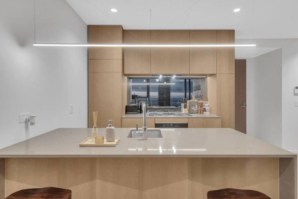 Lv 61 Penthouse With Breathtaking Yarra Views Apartment