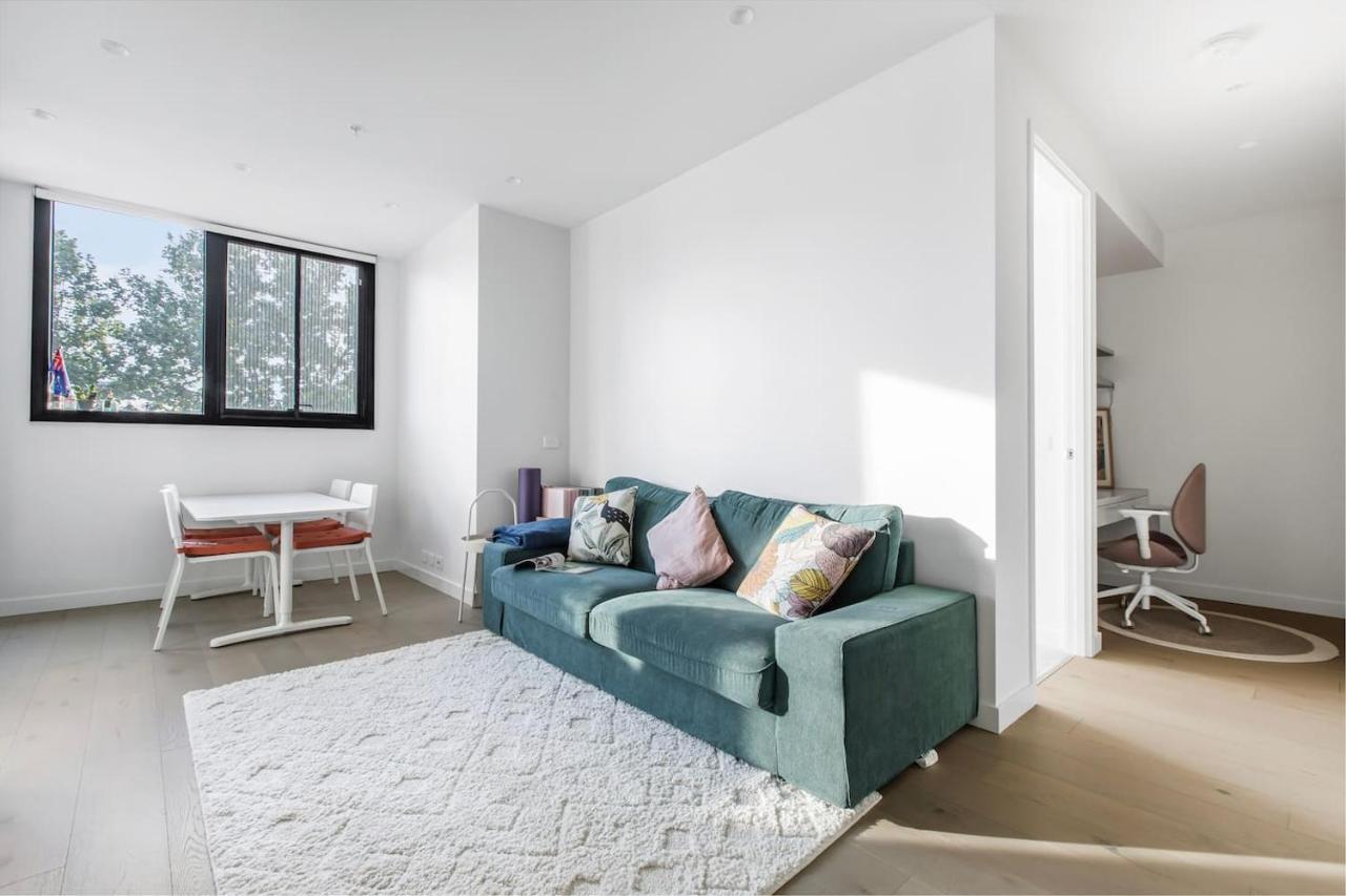 Flagstaff Stanley - Experience Cityscape Simplicity * Melbourne
