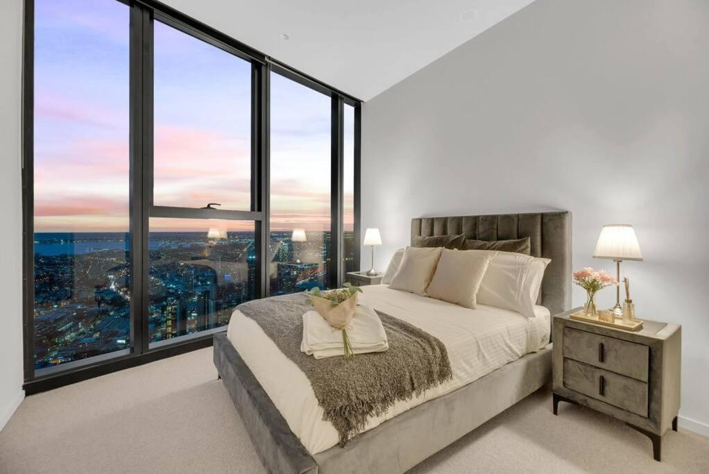 Lv 61 Penthouse With Breathtaking Yarra Views *