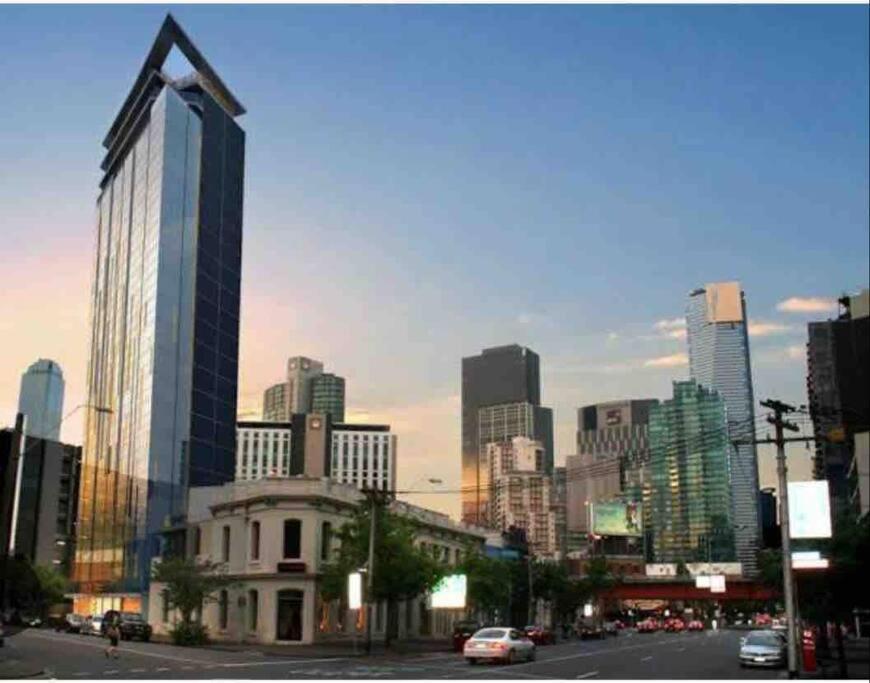 Mel 1bed Entire Apt Next 2 Crown For 3pp Melbourne