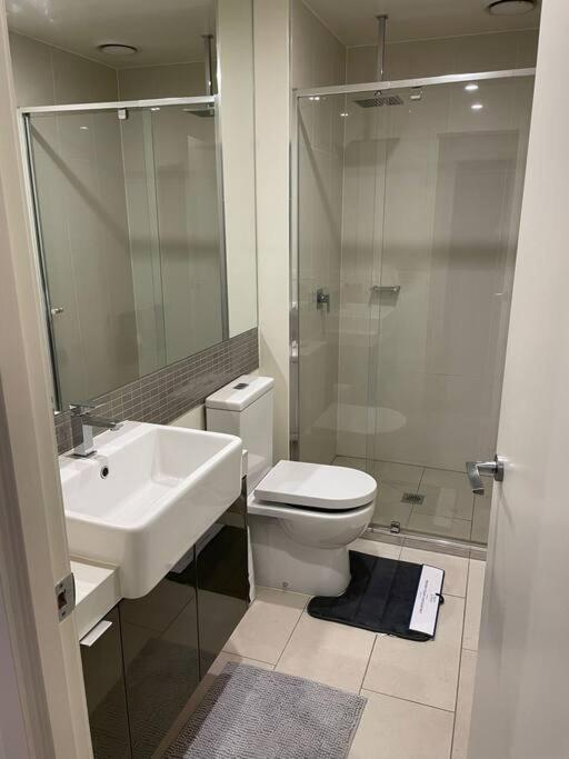 Mel 1bed Entire Apt Next 2 Crown For 3pp Apartment *