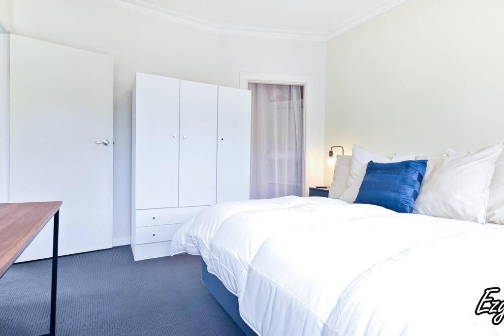 Mcg 1br For Family Apartment *