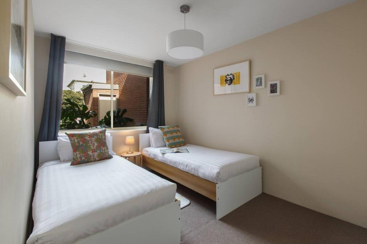 Spacious Suburban Comfort Perfect For Families Apartment