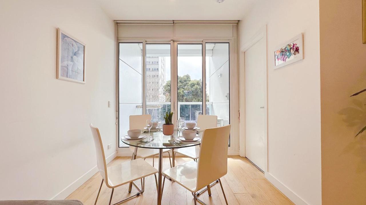 Apartment Arden Garden 2b2b1c By Goodlive Melbourne