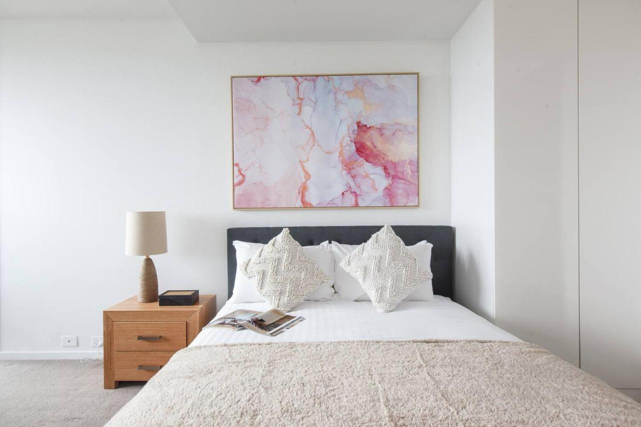 Stylish On 28th Floor With Panoramic Views * Melbourne