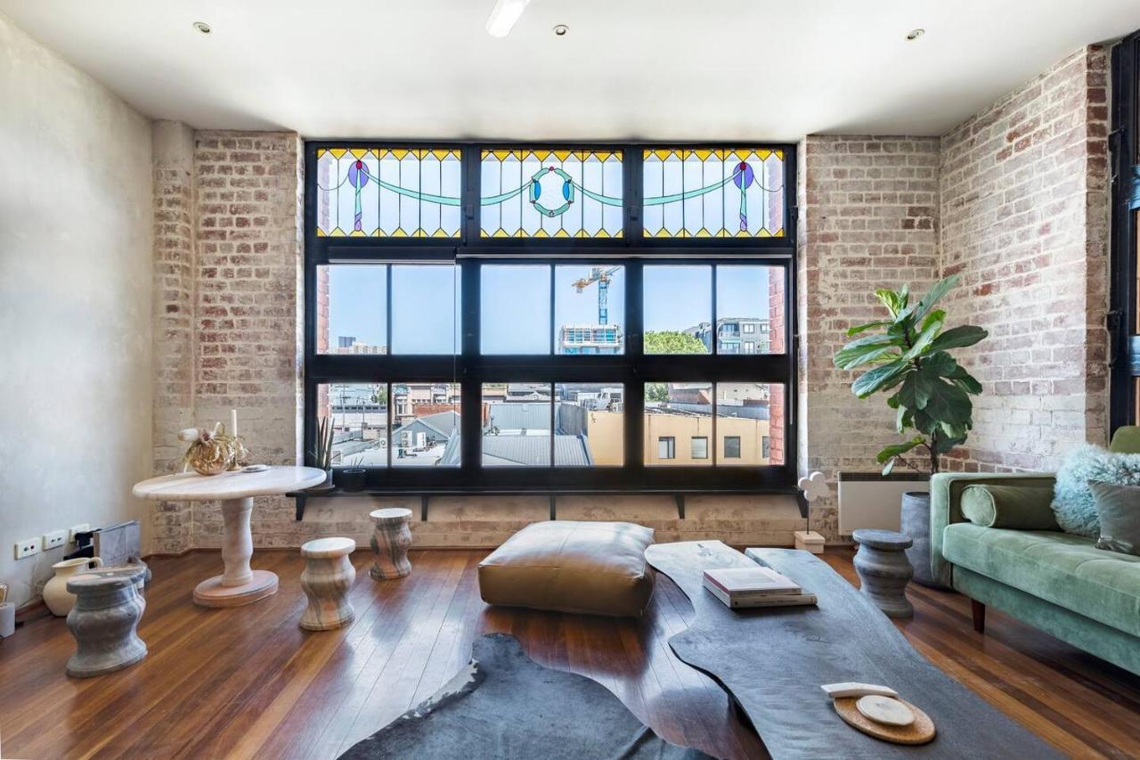 Collingwood Creative - Timeless Warehouse Loft Melbourne