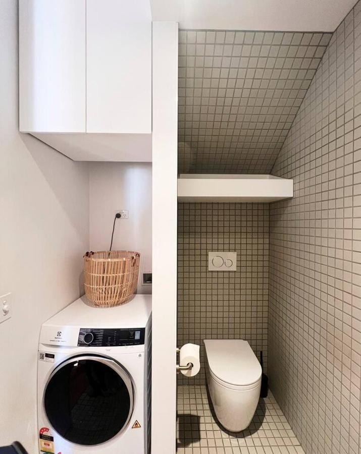 Holiday home Canopy Terrace - Retreat To Voguish Urban Charm Melbourne