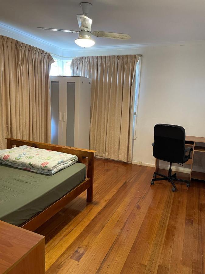 E 电车公交商圈大学附近别墅大床间neighbors Of Chain Supermarkets Melbourne