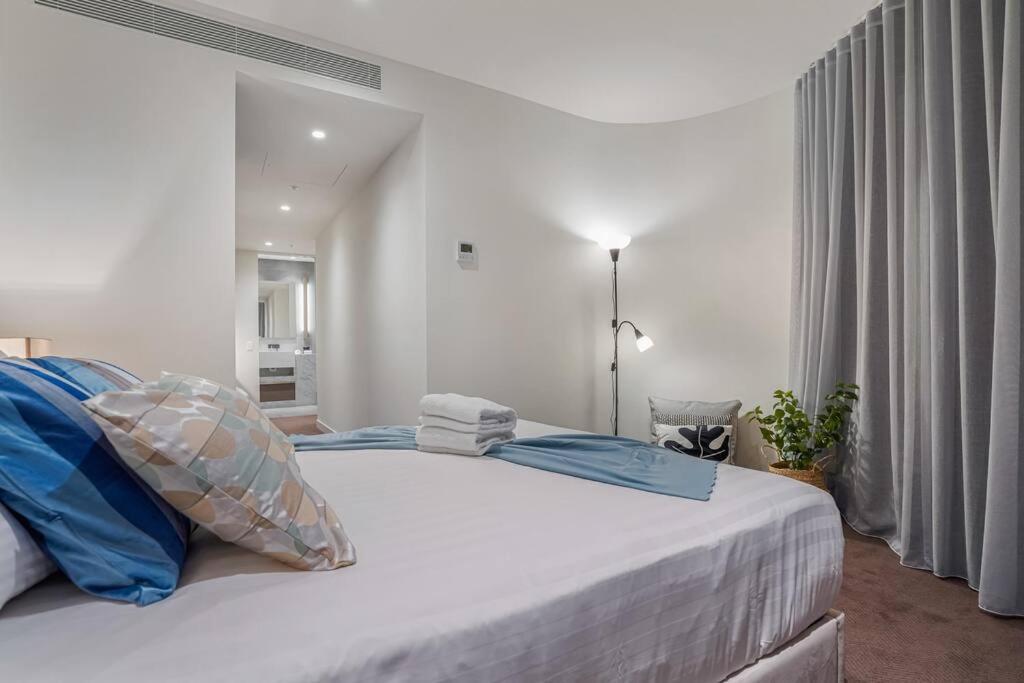 Delicated Loft In 2bed 2.5bath 2carpark
