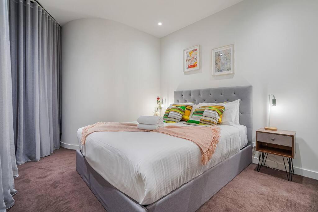 Delicated Loft In 2bed 2.5bath 2carpark Apartment *