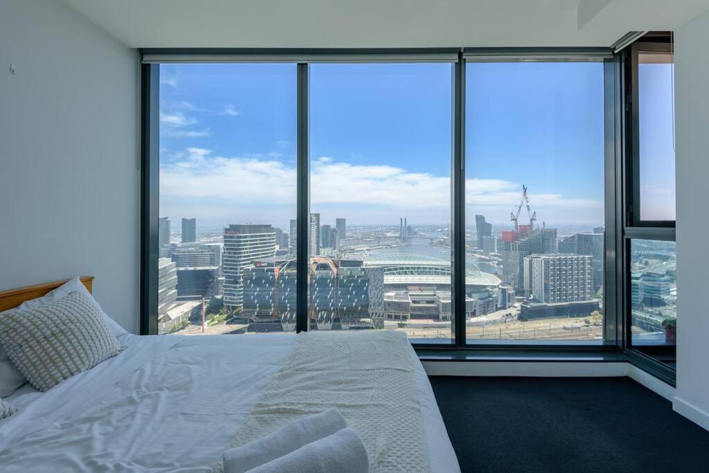 Skyview 2bd2bath Apt+parking In Mel Cbd Melbourne