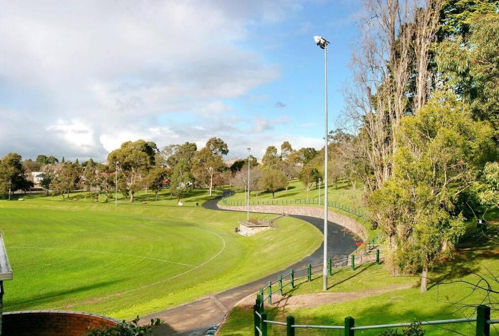 South Yarra Tranquil 2br Abode Apartamento