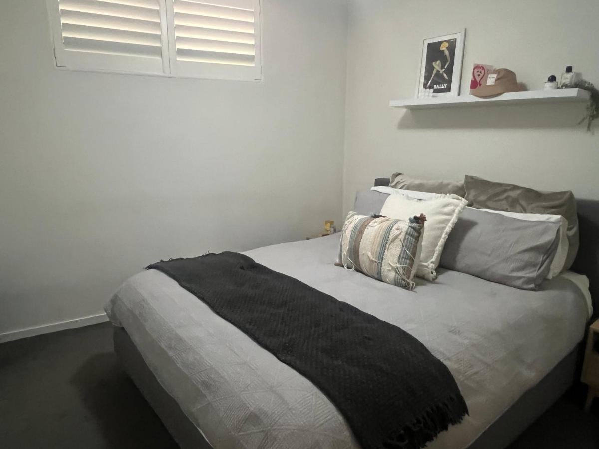Glen Iris Gem - Modern With Car Park * Melbourne