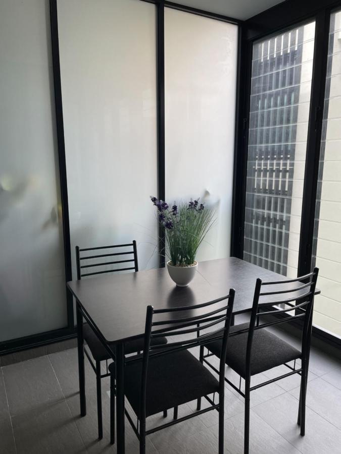 Apartment Modern 1bd W Free Parking In Brunswick Melbourne
