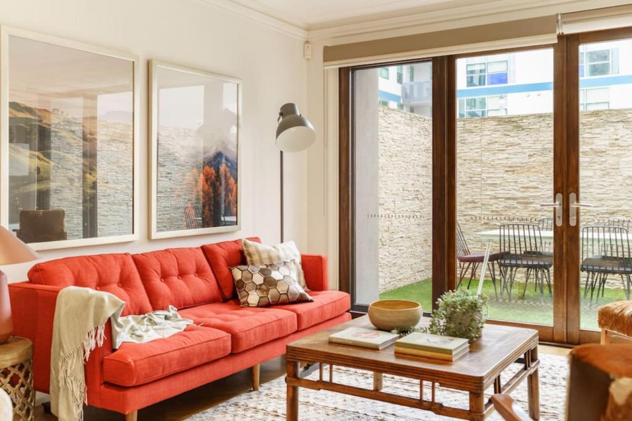 Casa de férias Farrah Designer Three Bedroom Carlton *